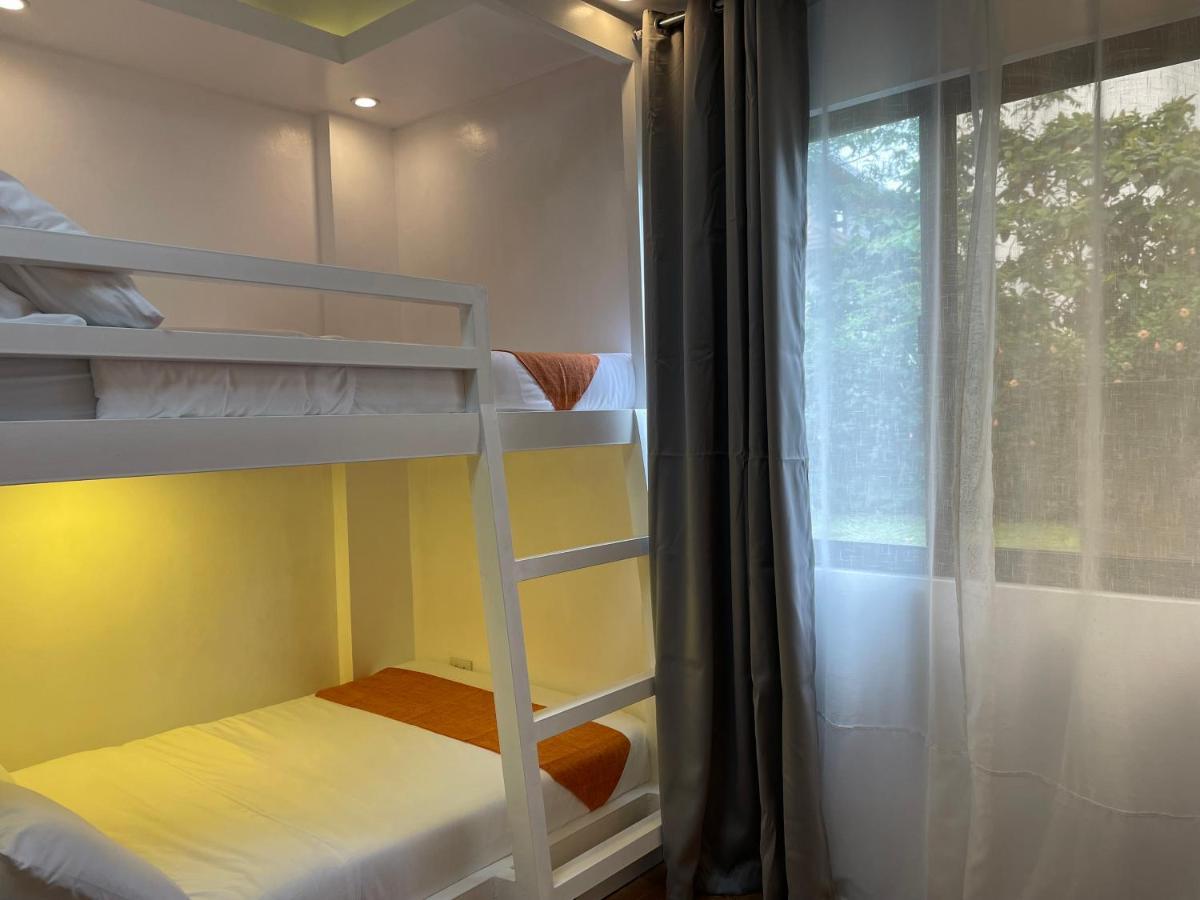 Rangya Hotel Tagaytay City Exterior photo