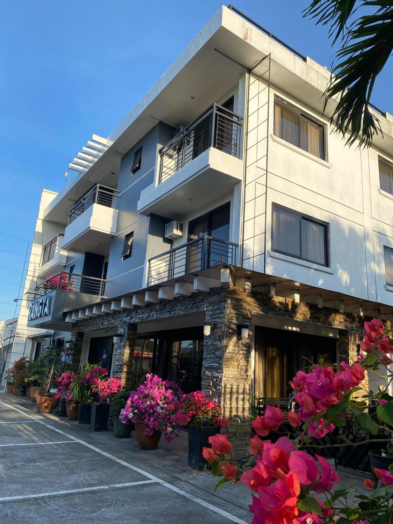 Rangya Hotel Tagaytay City Exterior photo